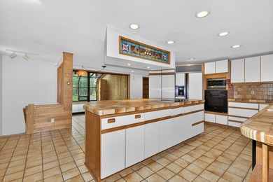 Priced below Appraised value and ready for new Owners! Tucked - photo 28
