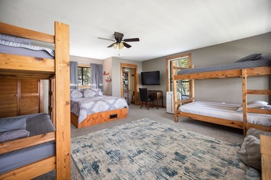 Lake Sam Rayburn Living at Its Best! This beautifully updated - photo 38