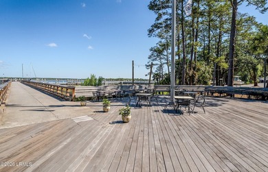 Tucked away in a private cul de sac on prestigious Dataw Island - photo 46