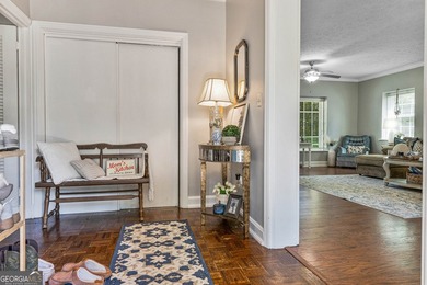 Welcome home to 201 Lakeside Dr. A 3 bed/ 2 bath brick ranch - photo 2