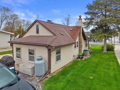 Additional listing photo 2