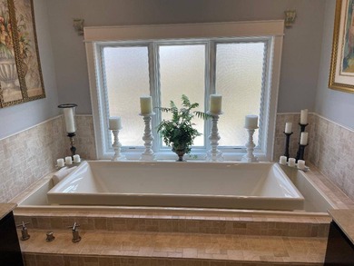 Look at the pictures as this one is hard to explain. Upscale - photo 19