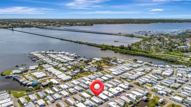Manatee River Home For Sale in Palmetto Florida