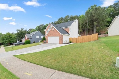 Freshly updated and move in ready, this stunning 4 bedroom home - photo 3