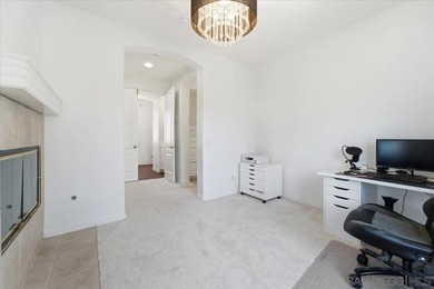 Spacious & bright. This 5 BR / 4.5 BA home, boasting 3,639 - photo 24
