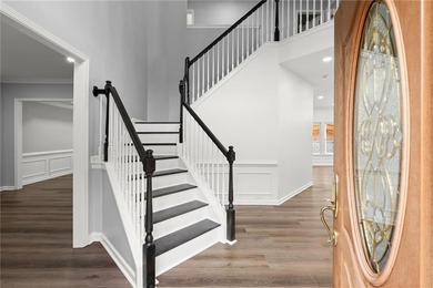 Freshly updated and move in ready, this stunning 4 bedroom home - photo 6