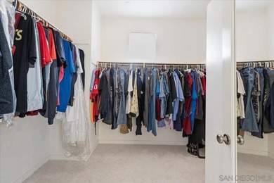 Spacious & bright. This 5 BR / 4.5 BA home, boasting 3,639 - photo 30