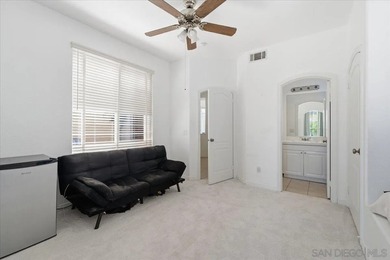 Spacious & bright. This 5 BR / 4.5 BA home, boasting 3,639 - photo 34