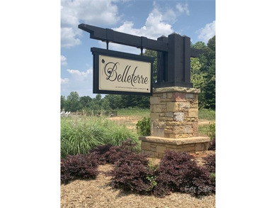 Lake Norman Lot For Sale in Huntersville North Carolina