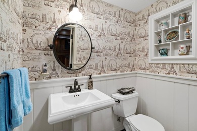 Welcome to 1330 Urbandale Lane in the Hadley Hills neighborhood - photo 43