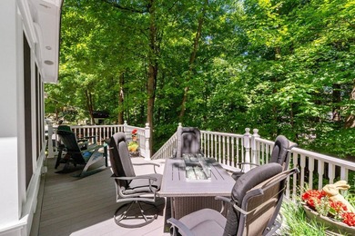 Welcome to 1330 Urbandale Lane in the Hadley Hills neighborhood - photo 48