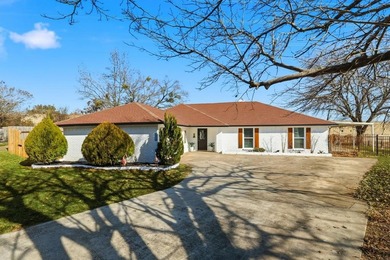 Lake Ray Hubbard Home For Sale in Rowlett Texas