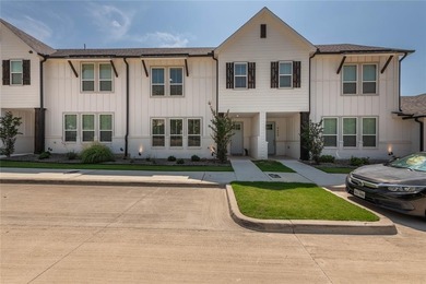 Eagle Mountain Lake Townhome/Townhouse For Sale in Fort Worth Texas