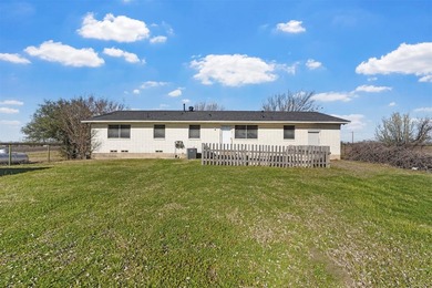 LOCATION!! LOCATION!! LOCATION!! Perfect investment property - photo 4
