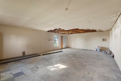 LOCATION!! LOCATION!! LOCATION!! Perfect investment property - photo 8