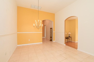 Beautiful home in Lake Forest at St Lucie West with lovely Lake - photo 5