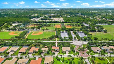 Welcome to this highly sought-after Stonegate model, located - photo 25