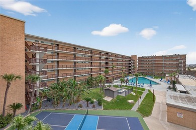 Gulfstream Condominiums, a FAVORITE on the beach, North Padre