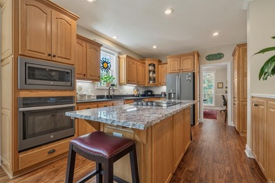 Discover the perfect blend of comfort, privacy, and lifestyle in - photo 17