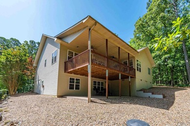Discover the perfect blend of comfort, privacy, and lifestyle in - photo 43