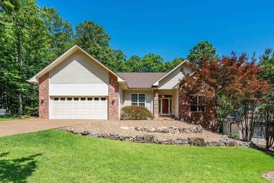 Discover the perfect blend of comfort, privacy, and lifestyle in - photo 45