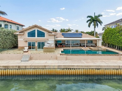 Set along 90 feet of deep-water frontage in the coveted Venetian - photo 50