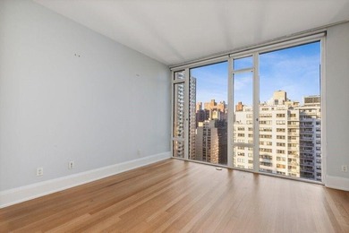 Welcome to this spacious corner condominium perfectly positioned - photo 8
