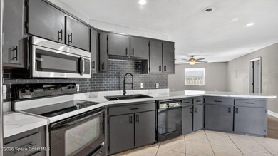 Seller offering $5000 towards buyers closing cost + Assumable VA - photo 2