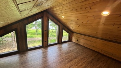 Stunning Lakeview/ waterfront Cabin + Waterfront Lot - photo 22