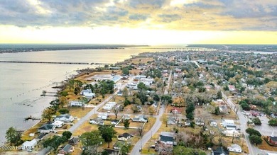 Large prepped residential lot on the cusp of the historic - photo 11