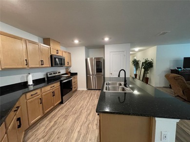 Short Sale. Welcome to this beautifully designed 4-bedroom - photo 12