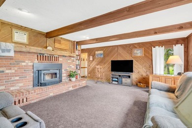 Beautiful Farm Home on 42+ Acres! Set in a quiet country setting - photo 12