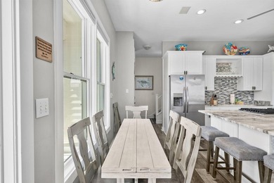 INVESTOR BUYERS TAKE A LOOK! This fully furnished, turnkey beach - photo 24