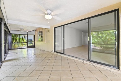 Welcome to this spacious home in the desirable Knob Hill - photo 32