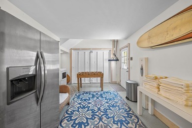 INVESTOR BUYERS TAKE A LOOK! This fully furnished, turnkey beach - photo 46