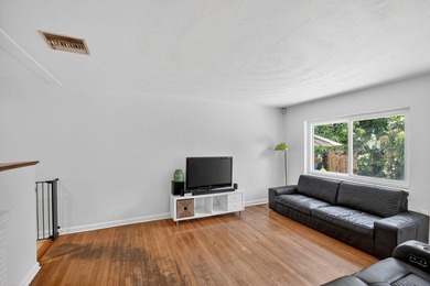 Now considering BACKUP OFFERS! Owner owned and occupied DUPLEX - photo 14