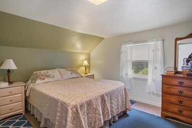 Welcome to this beautiful Colonial-style home located in the - photo 14