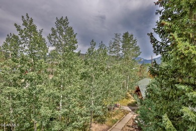 Sunny condo on a quieter street in Grand Lake. This spacious one - photo 18