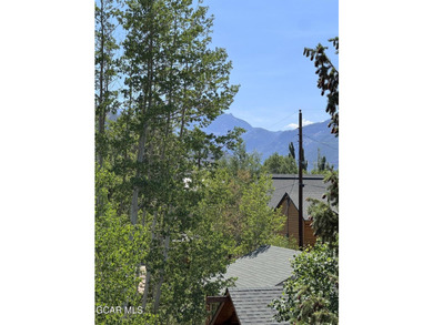 Sunny condo on a quieter street in Grand Lake. This spacious one - photo 19