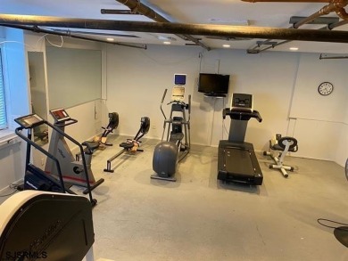 Stunning Ocean Views from the Penthouse! Don't miss this