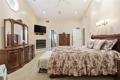 Stunning luxury multi-generational property on a professionally - photo 20