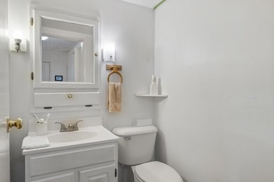 Welcome to this beautiful Colonial-style home located in the - photo 22