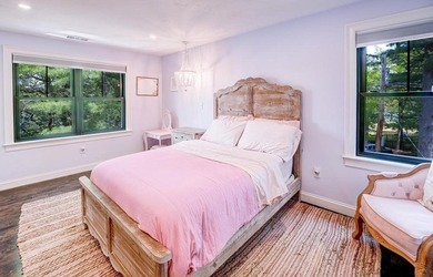 OFFER DEADLINE: 5 PM MONDAY, JUNE 8 - Lakefront living at its - photo 28