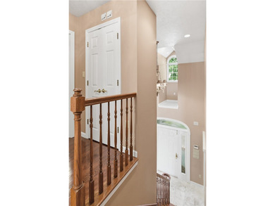 Stunning luxury multi-generational property on a professionally - photo 28