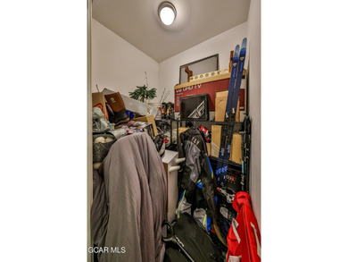 Sunny condo on a quieter street in Grand Lake. This spacious one - photo 31