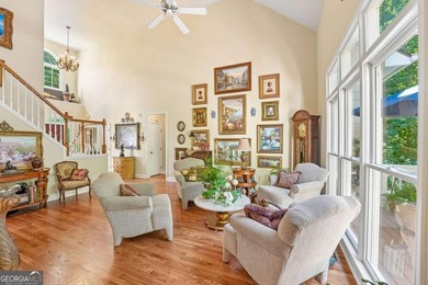 MAJOR PRICE IMPROVEMENT! One of the best priced-per-sqft homes - photo 4