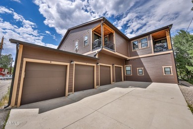 Sunny condo on a quieter street in Grand Lake. This spacious one - photo 35