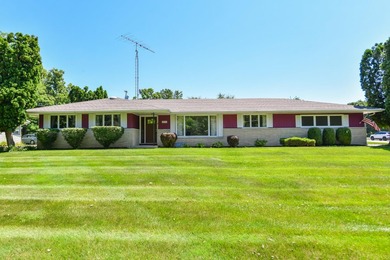 Lake Geneva Home For Sale in Lake Geneva Wisconsin