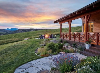 A custom-built legacy home within the gates of Marabou Ranch - photo 2