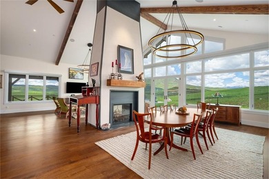 A custom-built legacy home within the gates of Marabou Ranch - photo 9